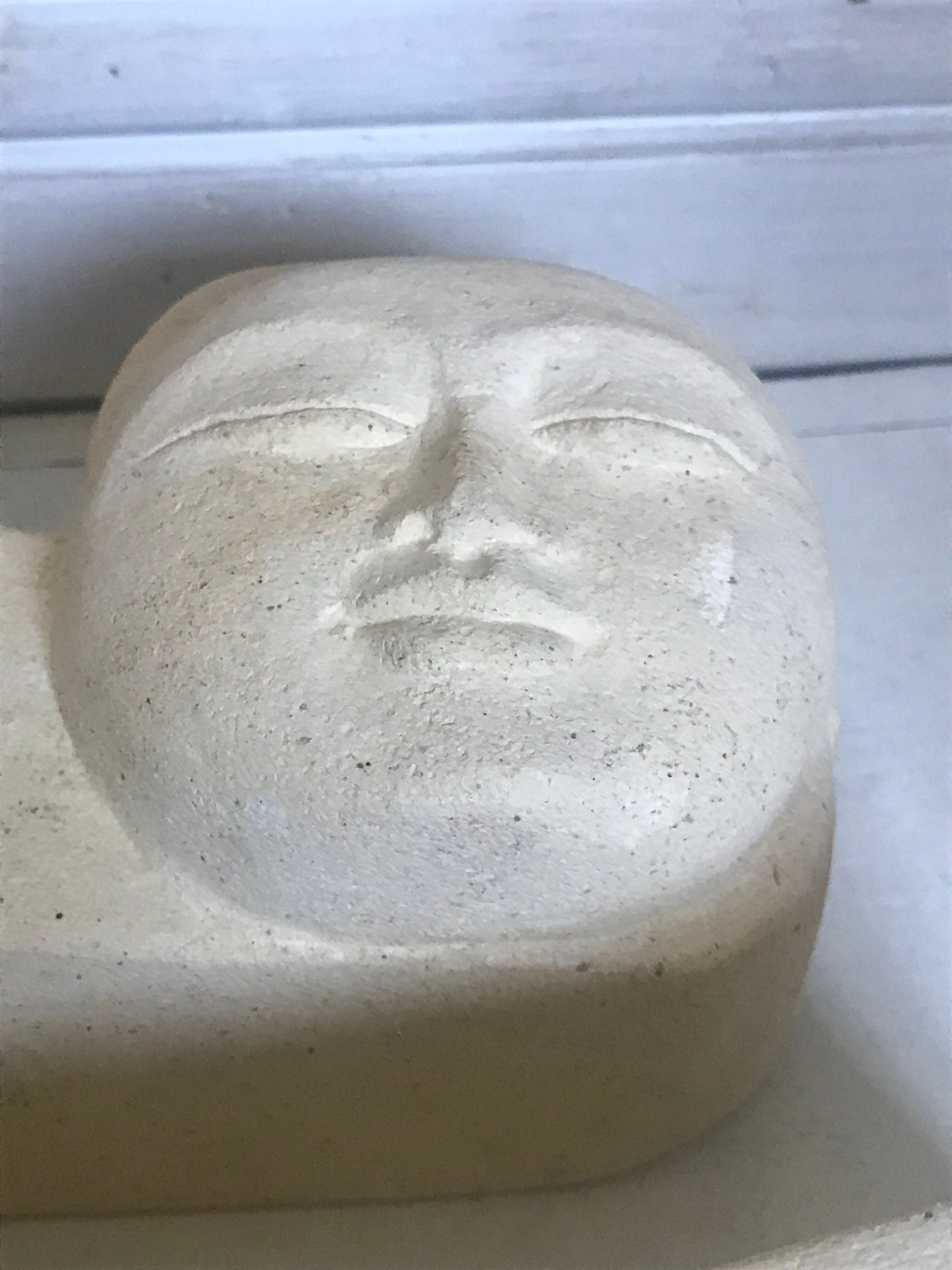 Pair of stone book clamts