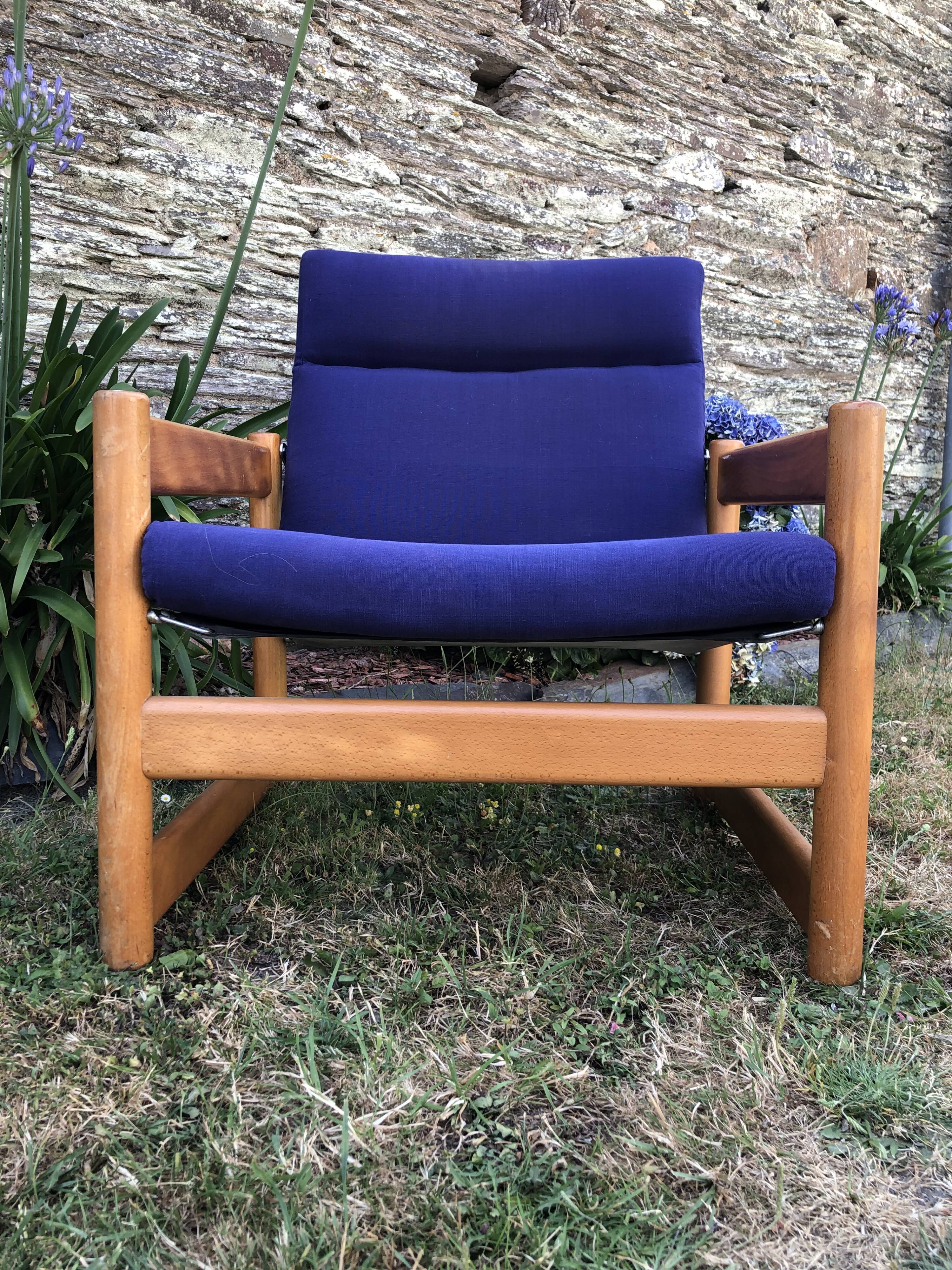 Duo de fauteuils vintage en hêtre lupton morton de john morton