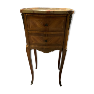 Chevet marqueté