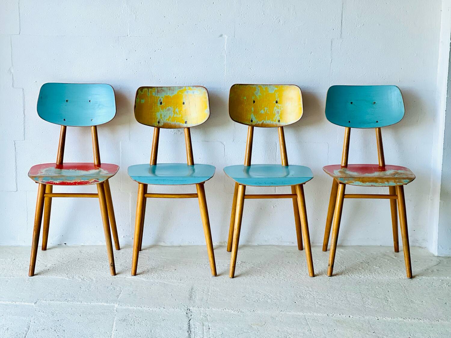 Chaises Vintage par TON, 1960'