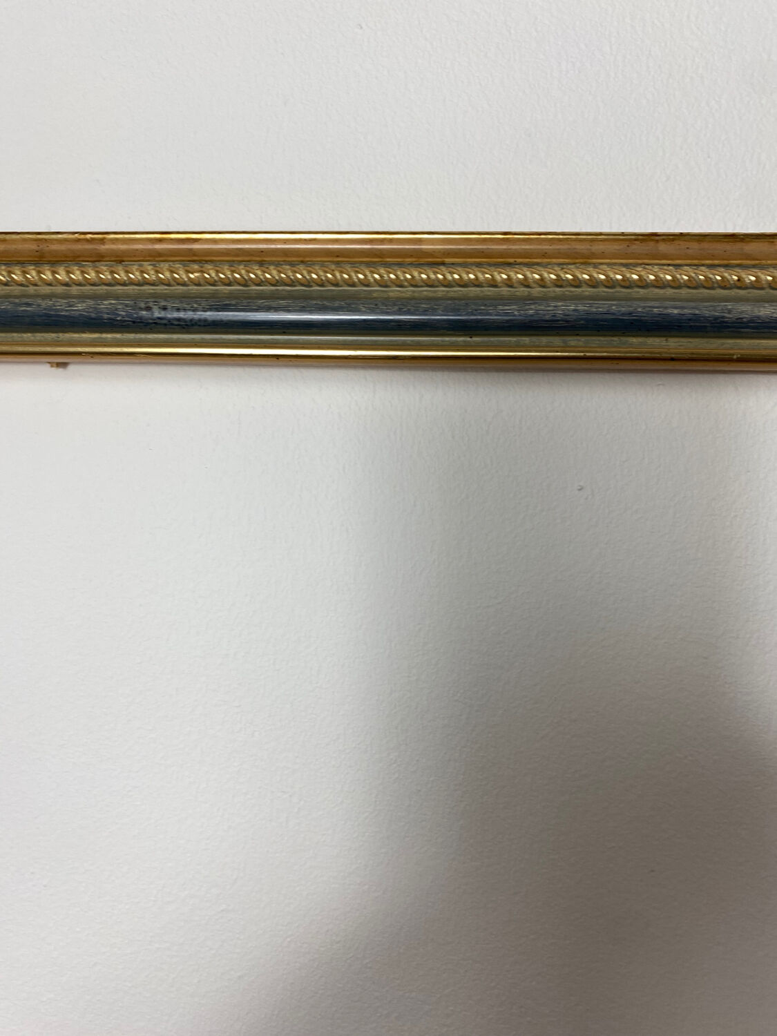 Large bicolor wooden frame