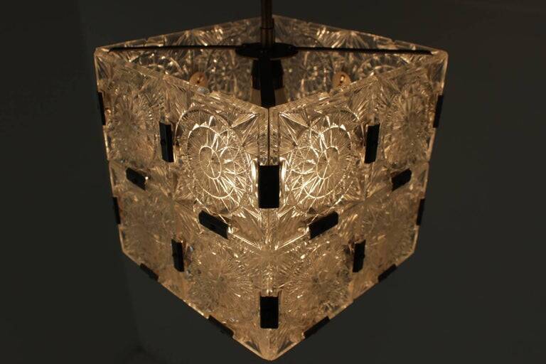 Ensemble de quatre pendentifs/lustres en verre, Tchécoslovaquie, années 1970