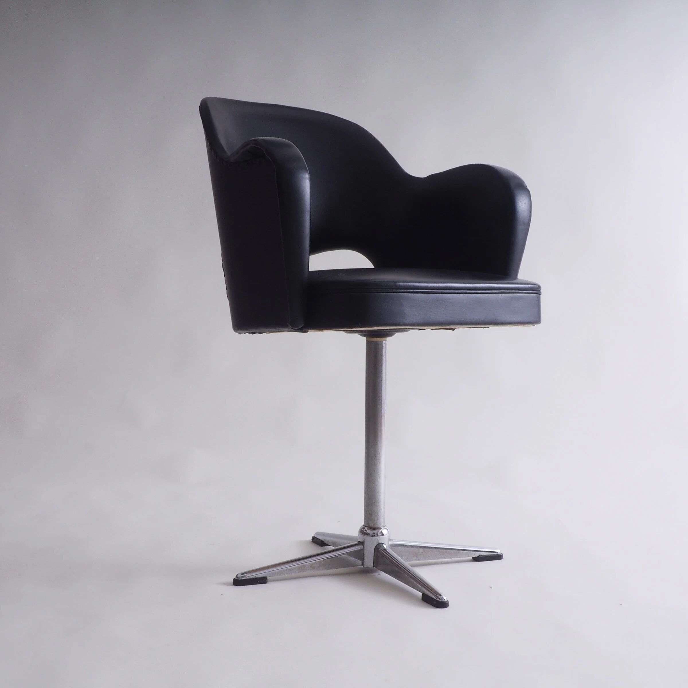 50s swivel armchair