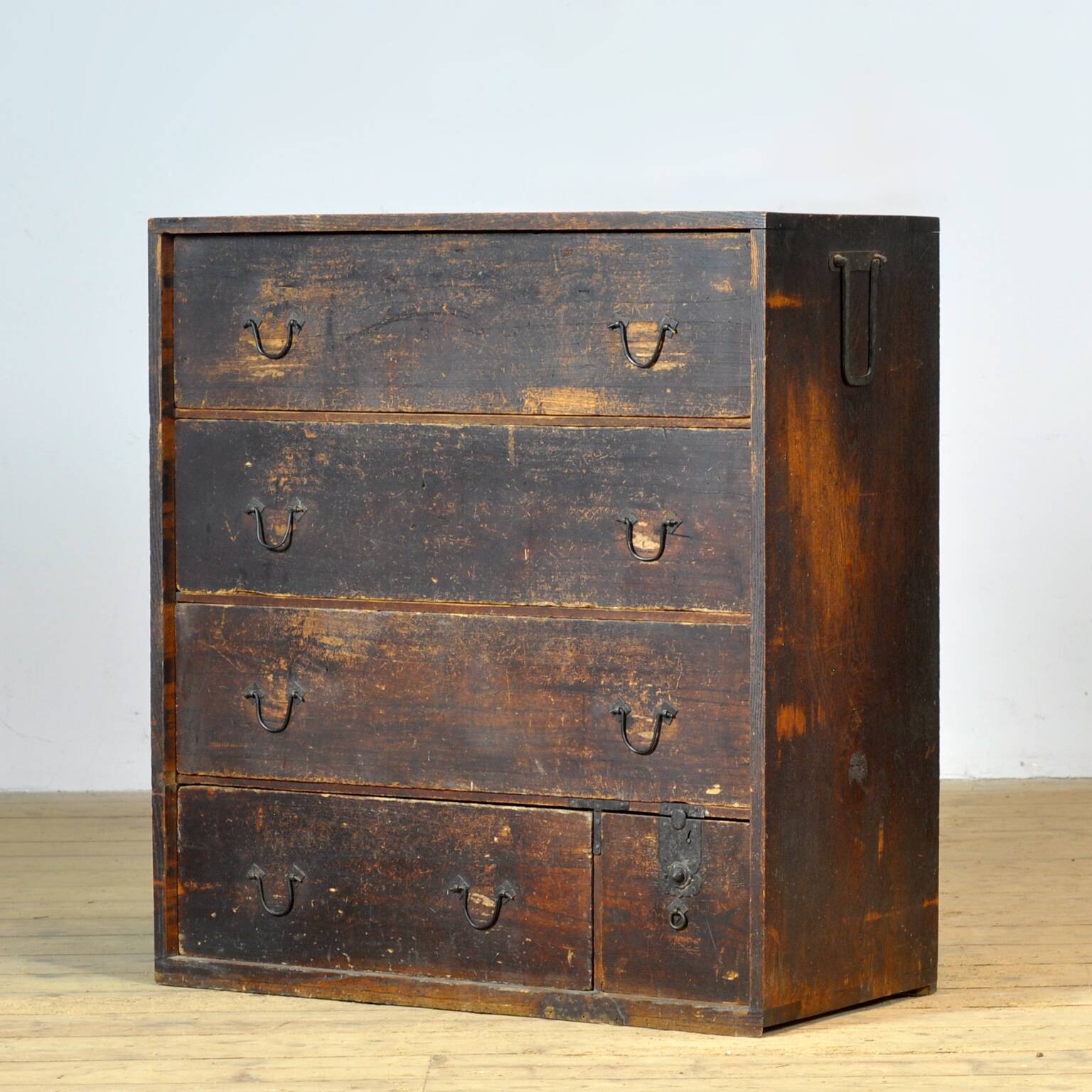 Japanese Tansu chest of drawers, circa 1870