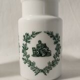 Lot de 2 pots d'apothicaire en opaline
