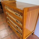 Commode en bois et rotin des années 70
