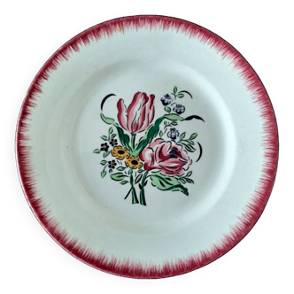 Assiette terre de fer Choisy le Roi Peint a la main fleurs