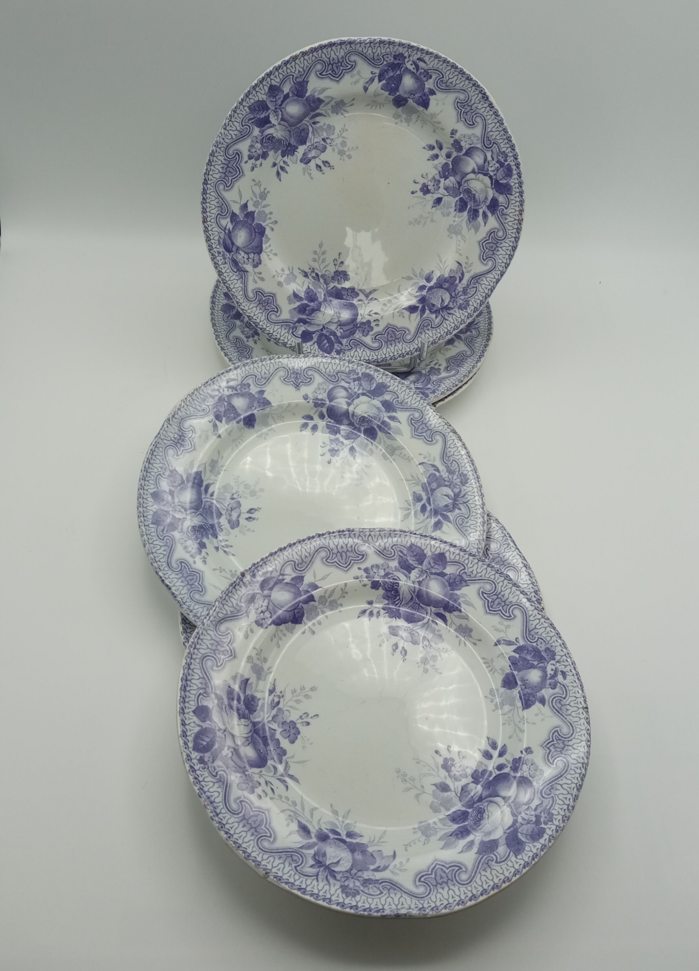 Six Creil Montereau dessert plates