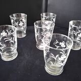 6 Vintage goblet-shaped table glasses Engraved decor