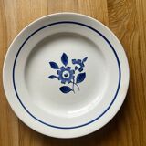Mismatched dinner plates