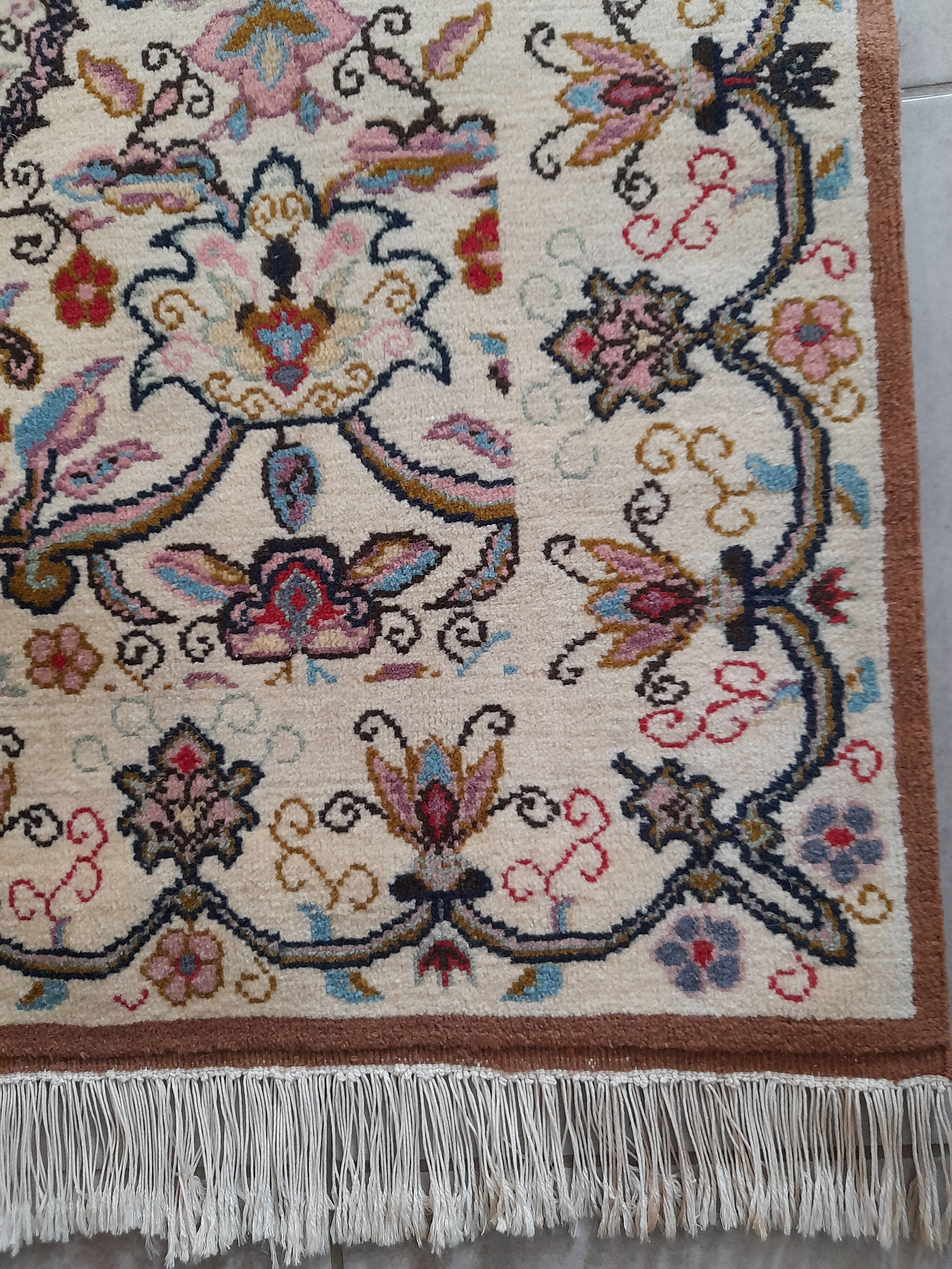 Handmade rug 170x240 cm