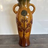Art Nouveau vase in Flemish pottery