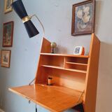 Wall-mounted oak desk from the 1950s.