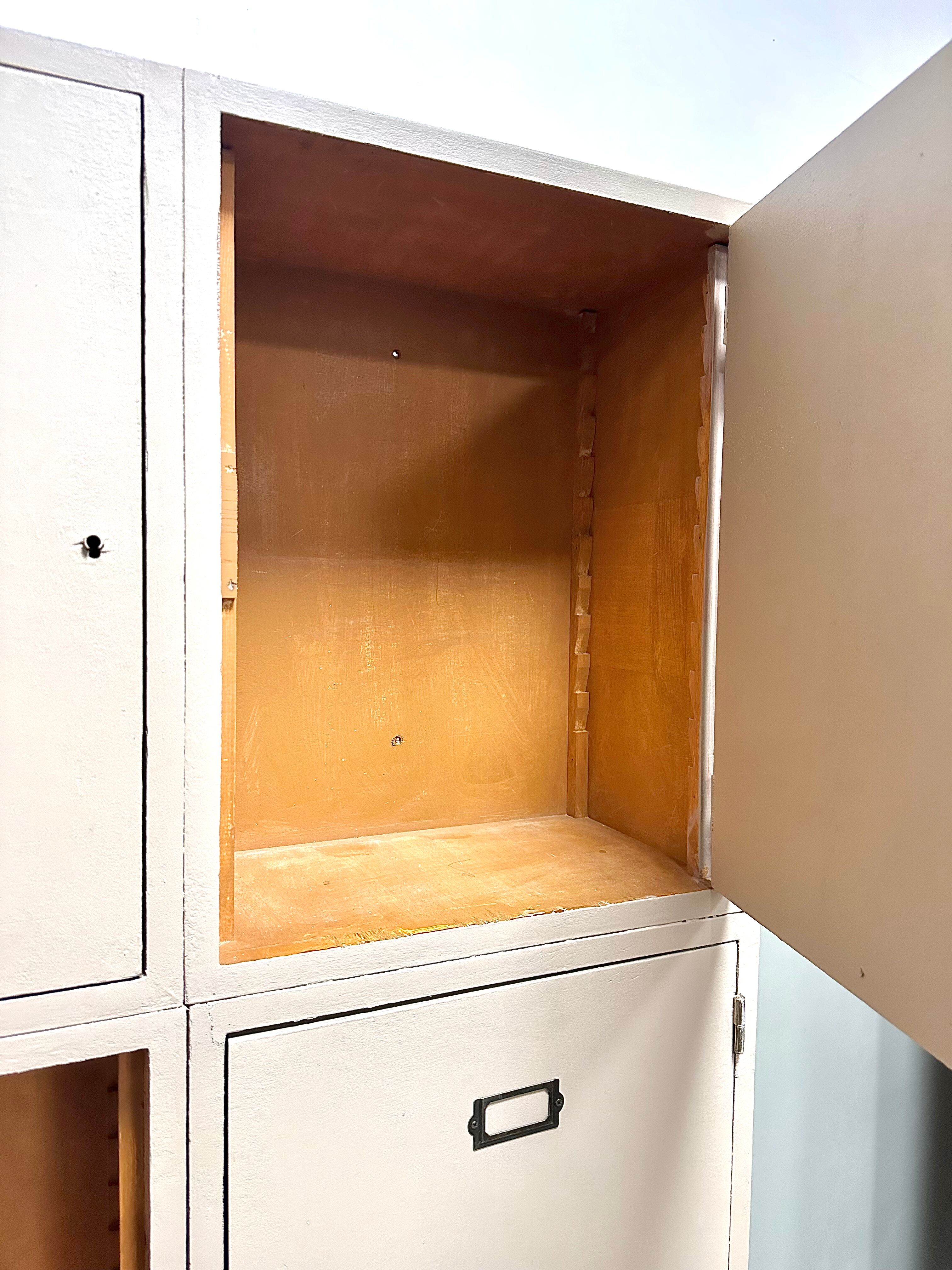 Workshop furniture with 6 cupboards