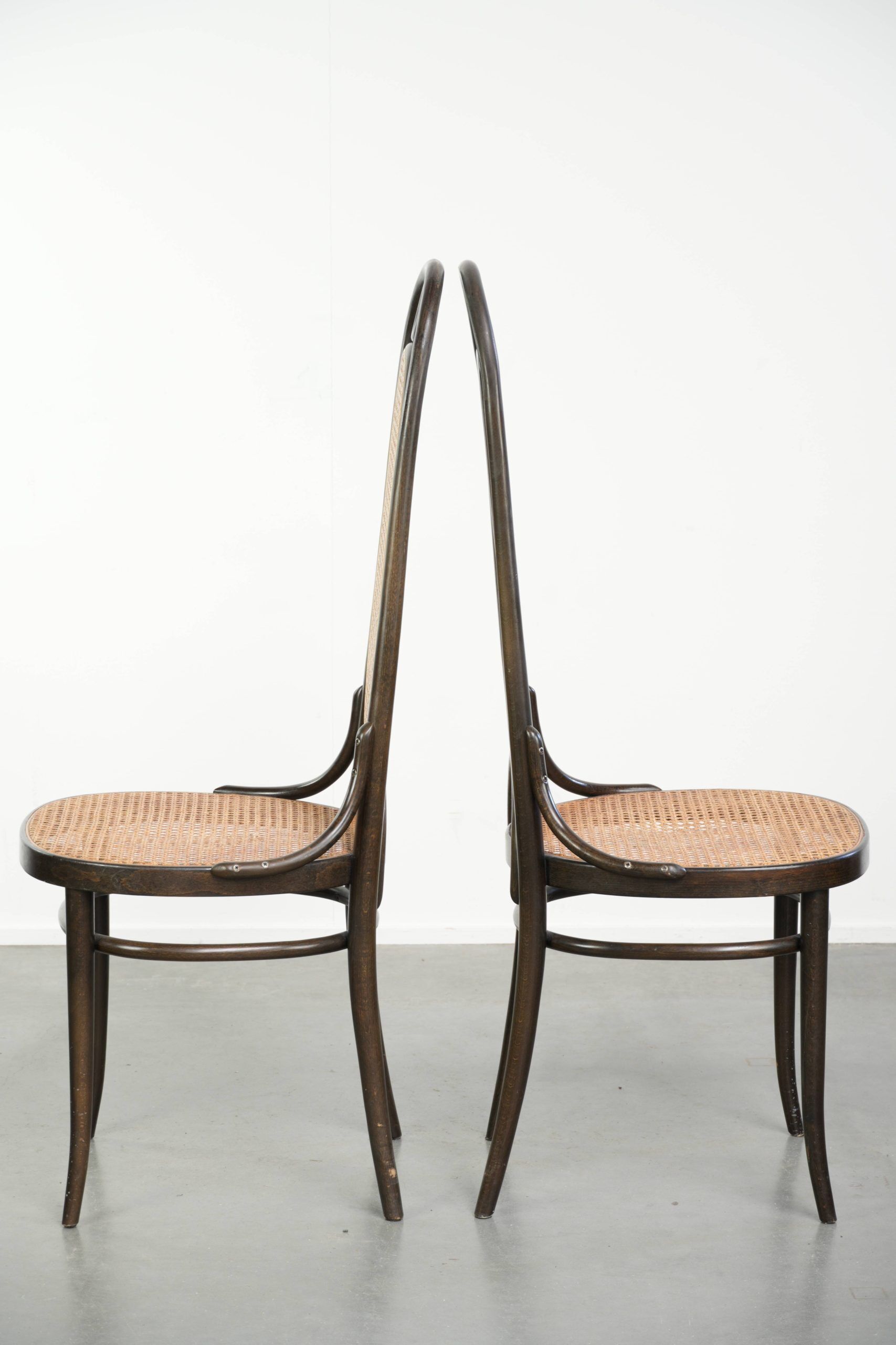 Set of 6 original vintage Thonet chairs model Long John with high back