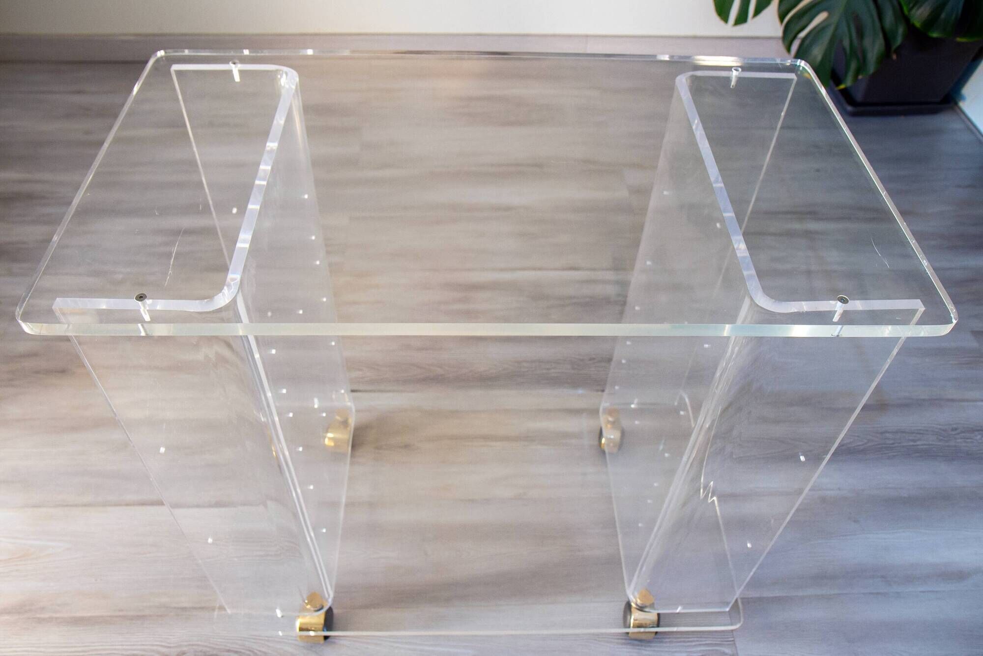 HI-FI furniture, turntable, plexiglass, Marais International, 1970-80