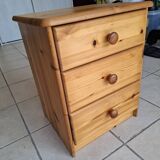 Small 3-drawer cabinet