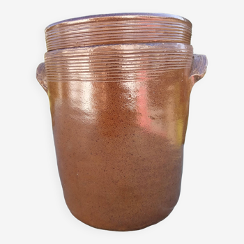 Enamelled stoneware pot.