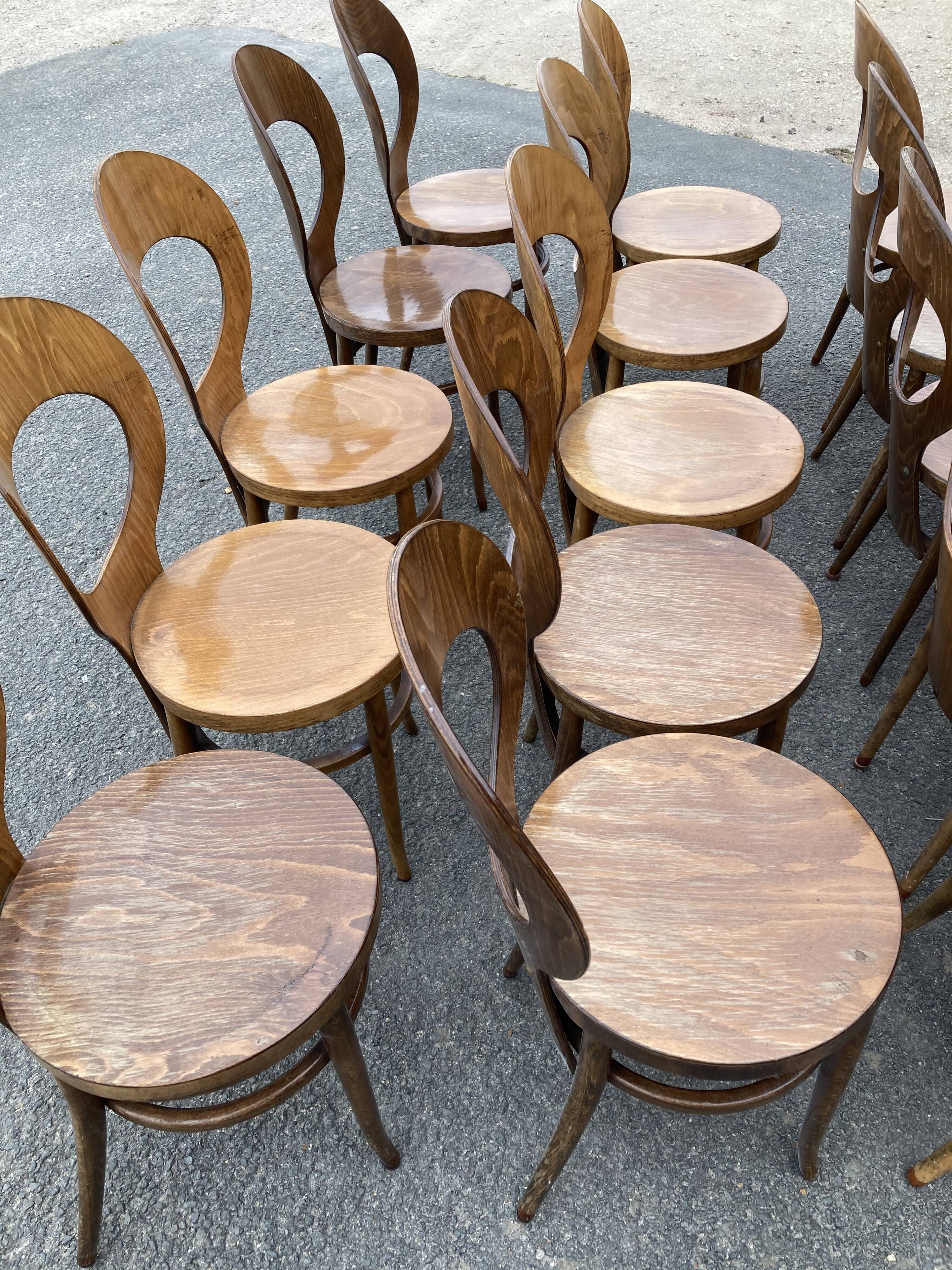 Set of 22 Baumann chairs model Seagull.