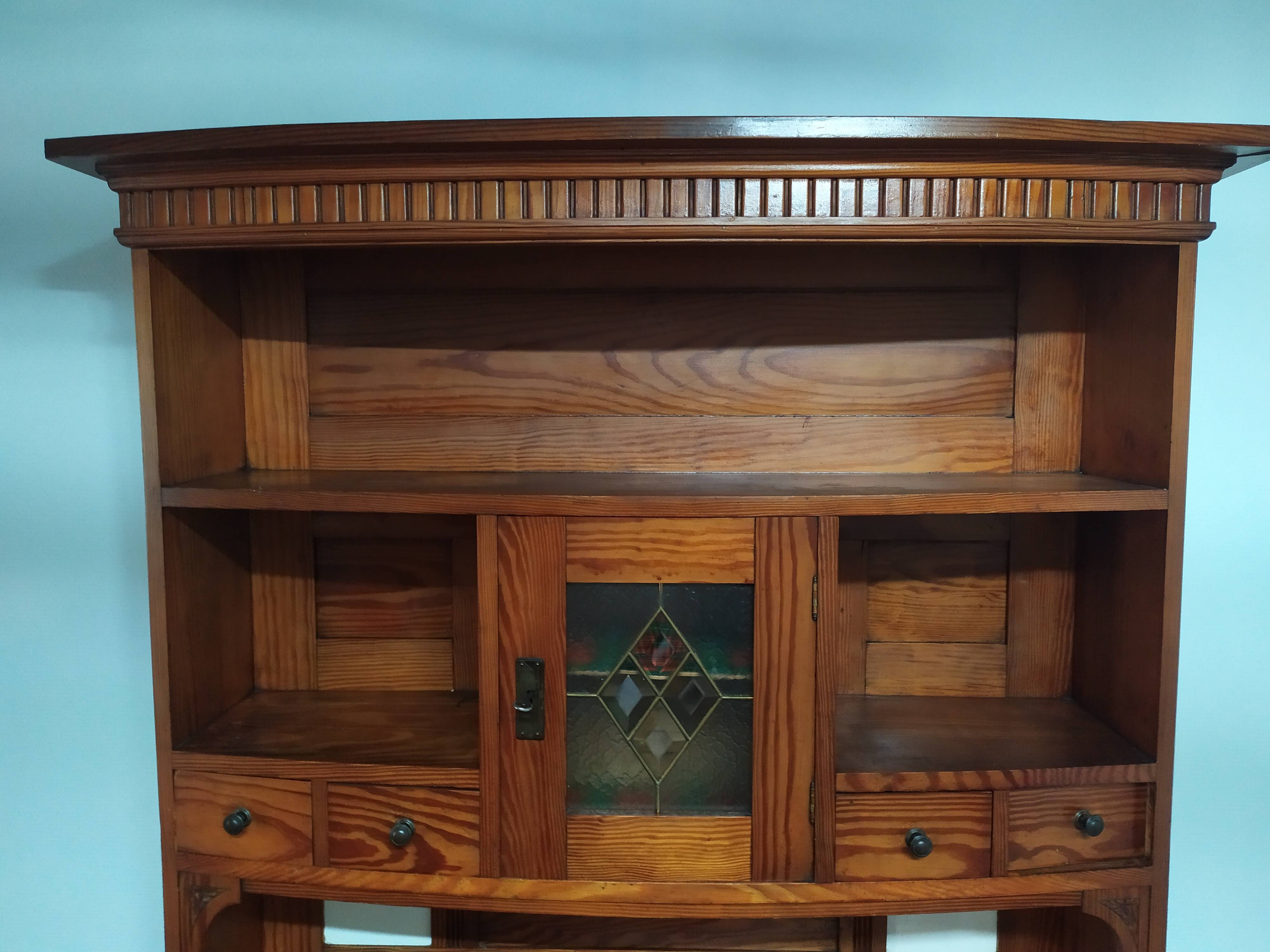 Old buffet in wood 2 body