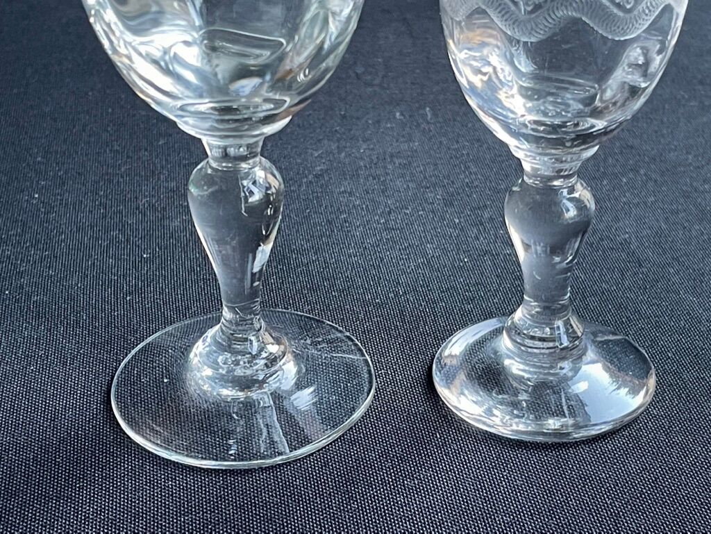 14 Meisenthal blown and engraved digestive glasses