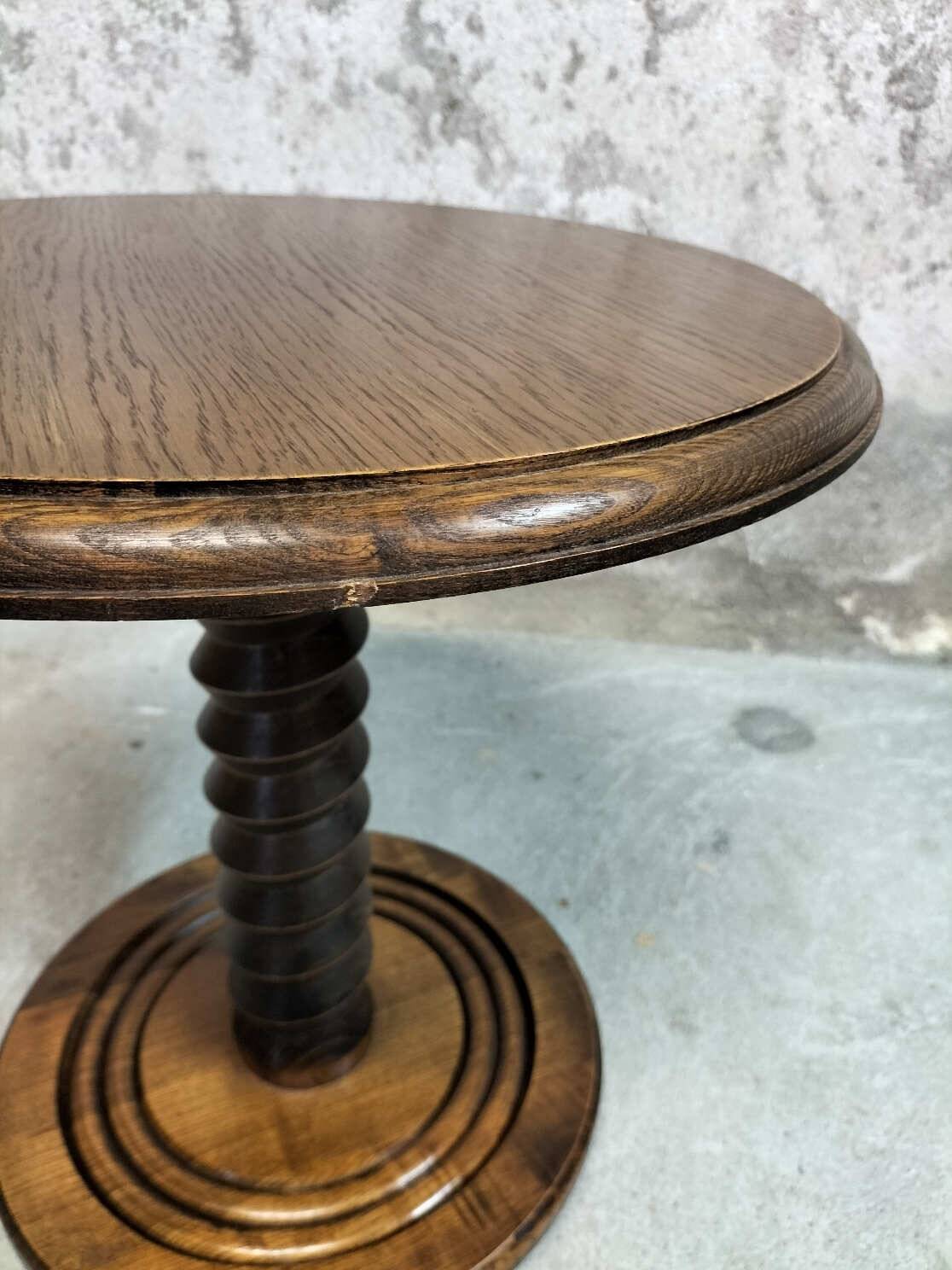 Vintage oak pedestal table
