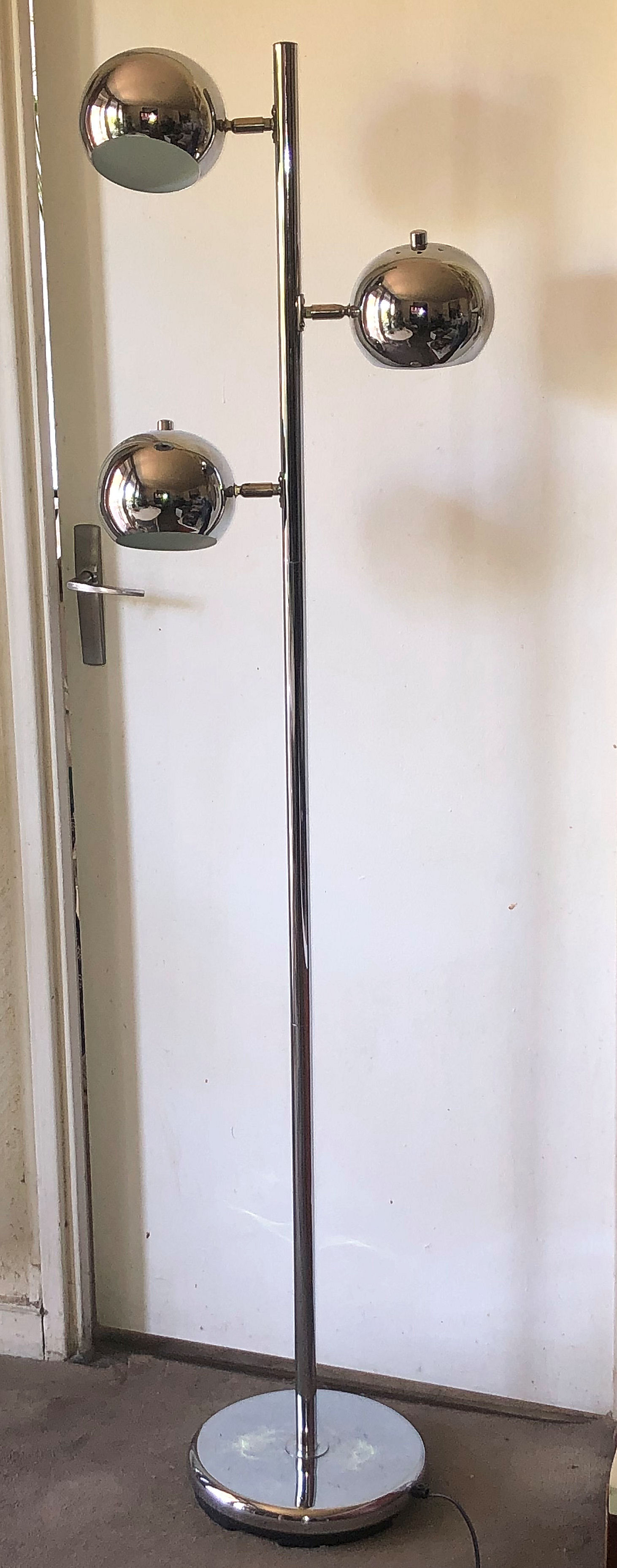 Floor lamp chrome balls "Bullit"