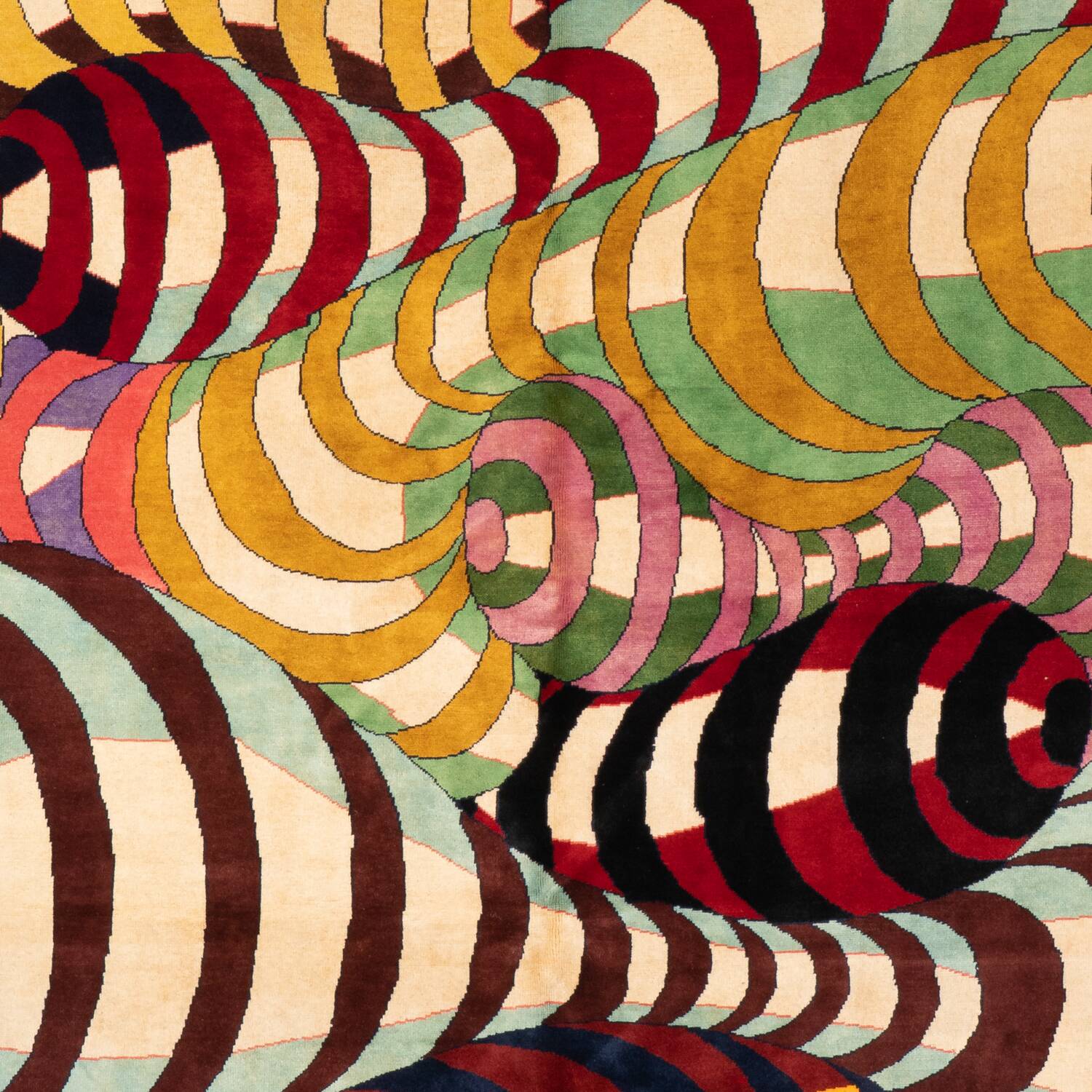 Tapisserie à motifs de	spirales	et	en	laine. Travail	contemporain