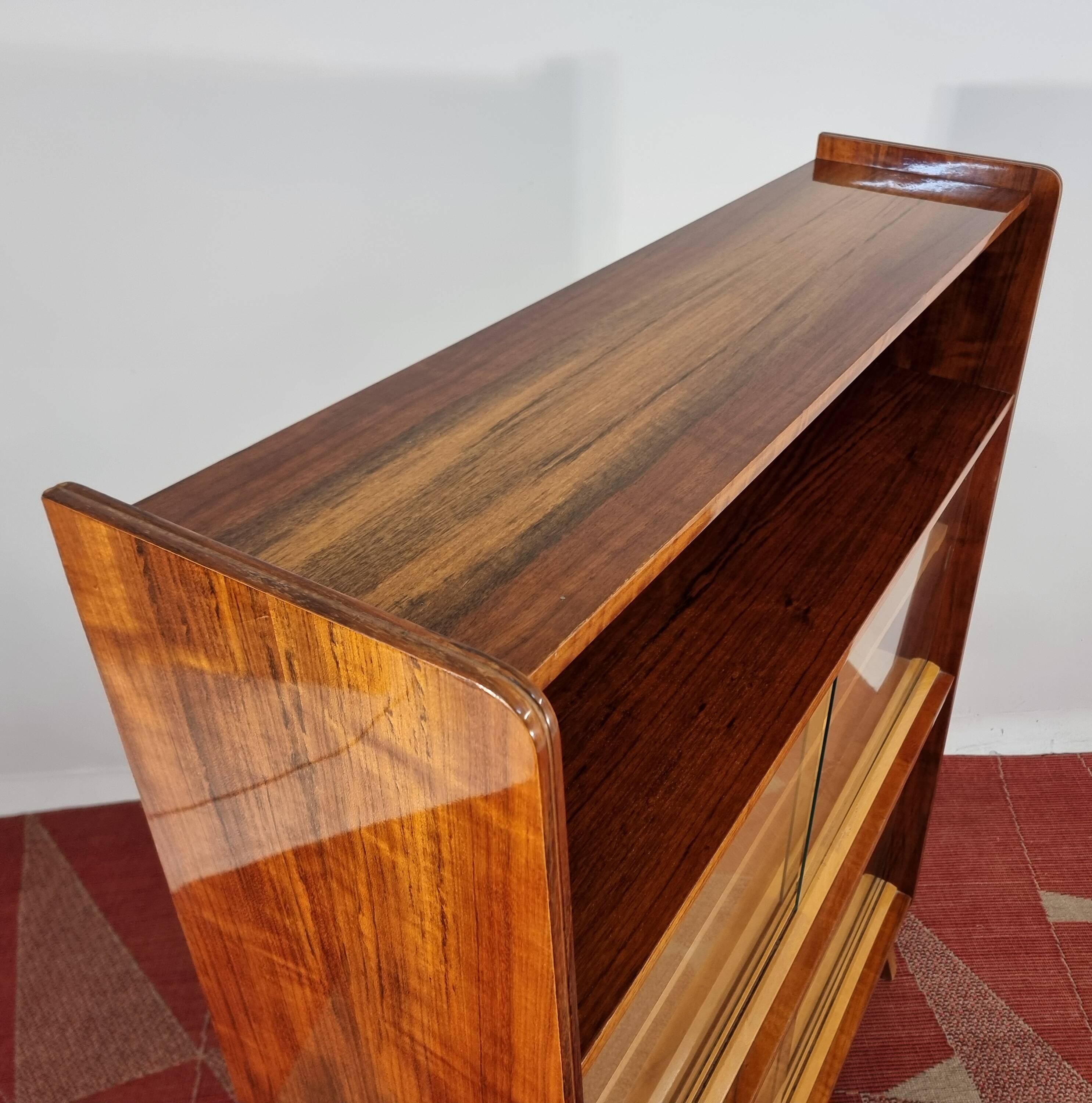 Vitrine vintage marron de Tatra, 1970