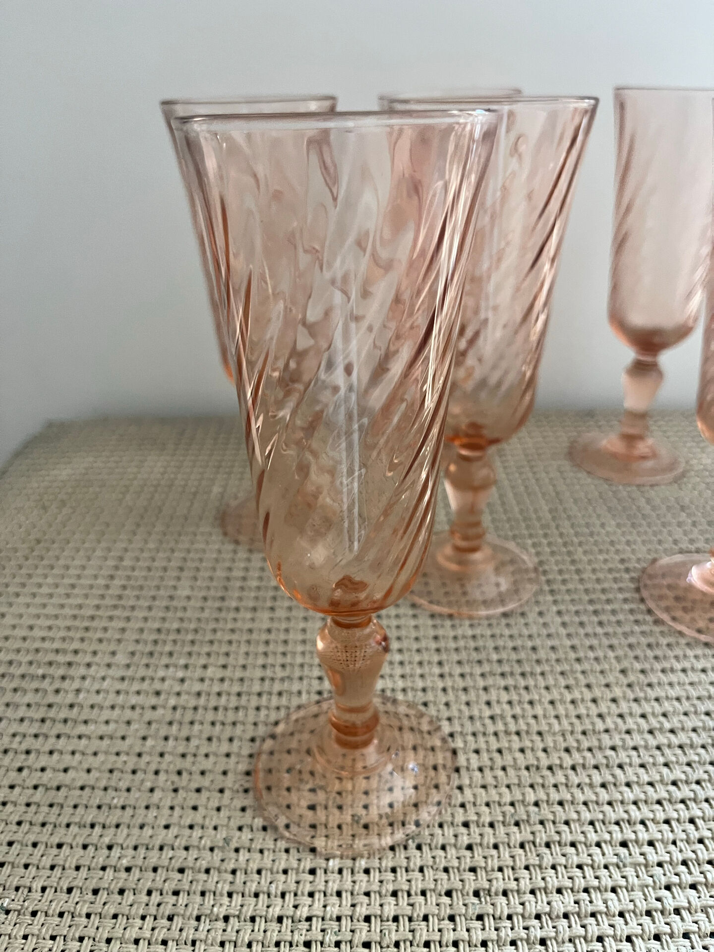 6 champagne flutes
