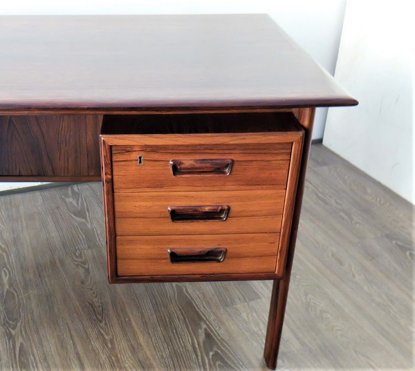 Kurt Olsen Chair Model 223 and Scandinavian 1960 rosewood desk