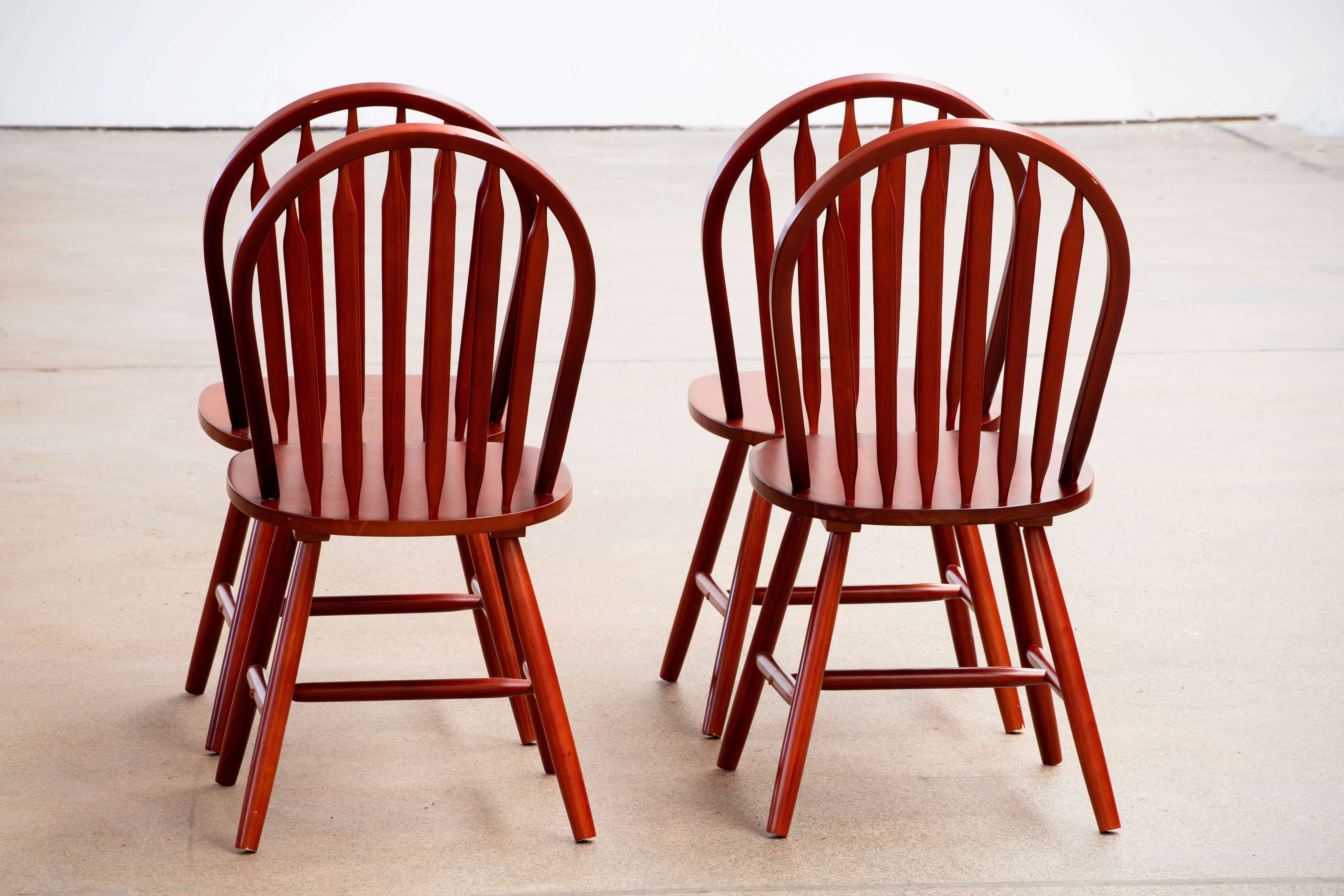 Série de 4 chaises scandinaves vintages