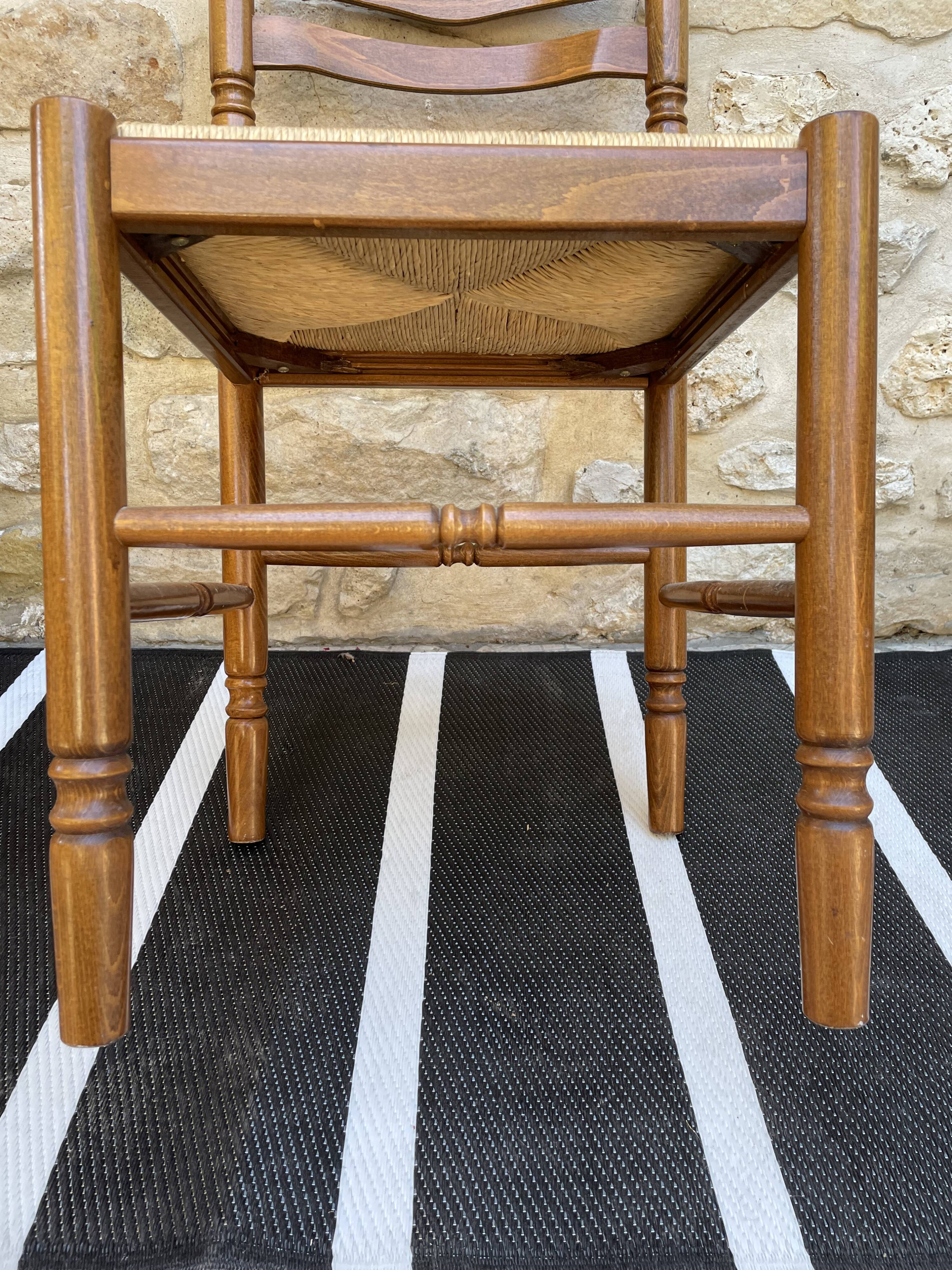 Set of 4 wooden chairs seated straw
