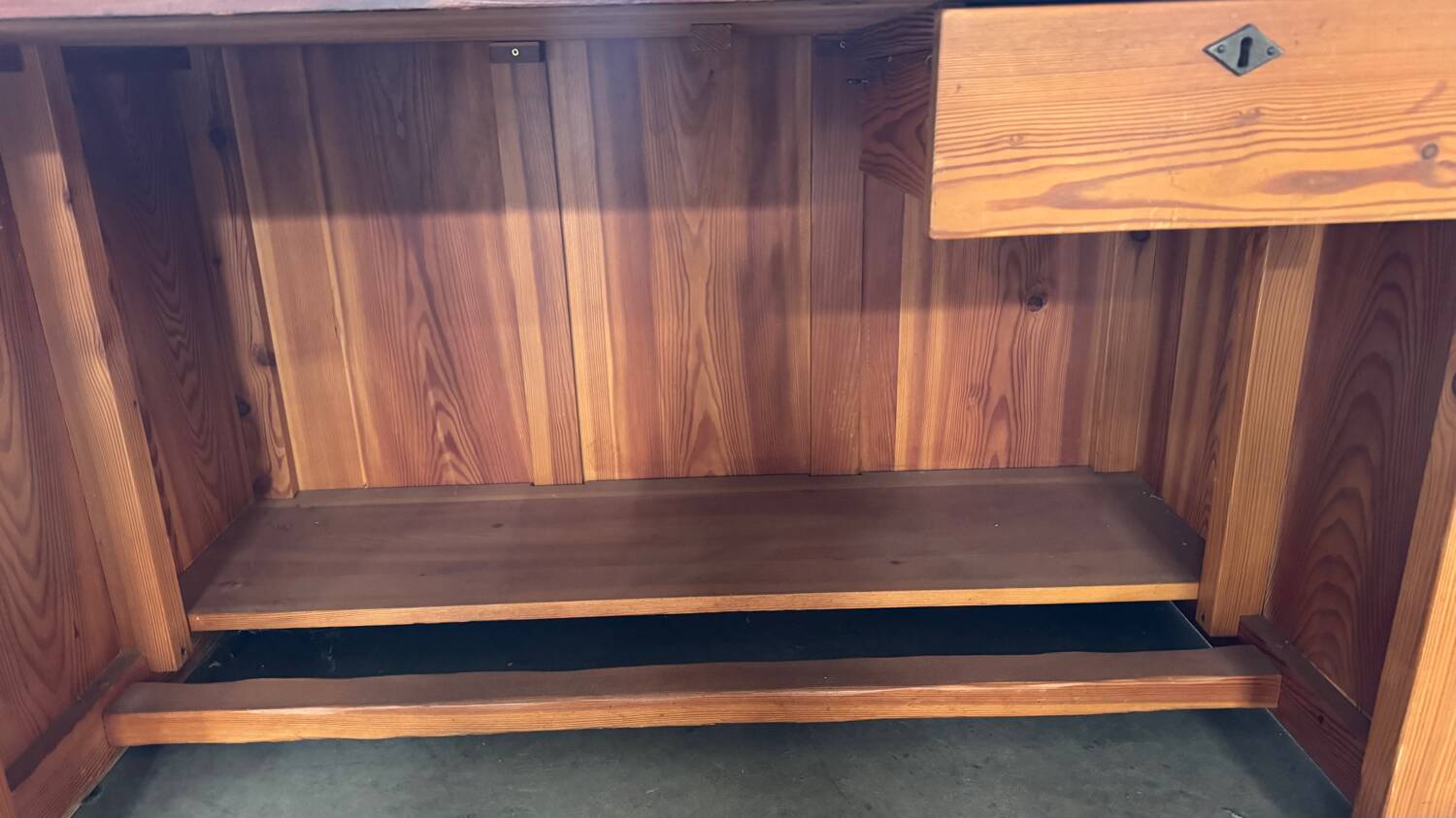 Vintage pichepin desk