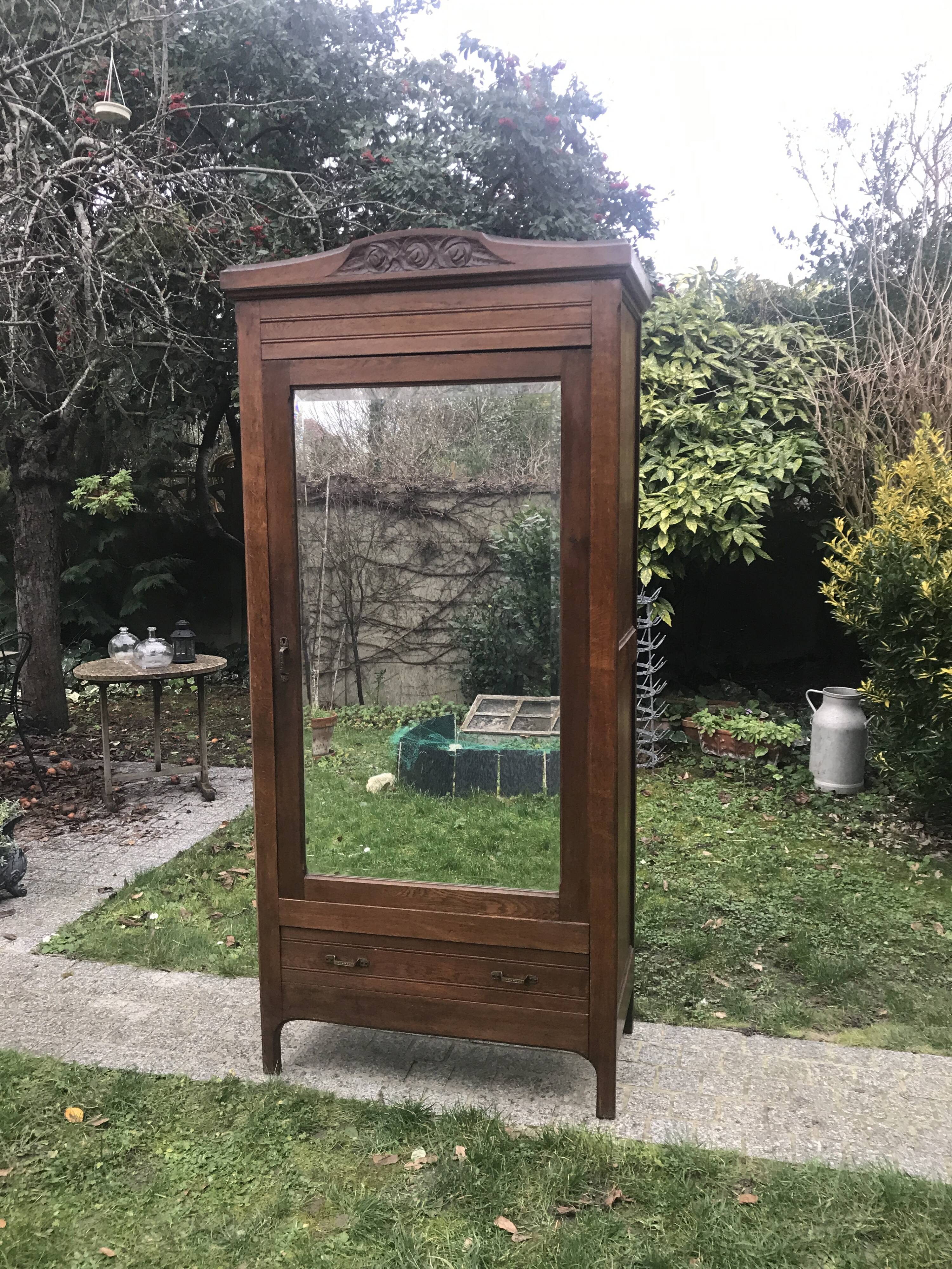 Art Deco cabinet with bevelled mirror 1930/1940