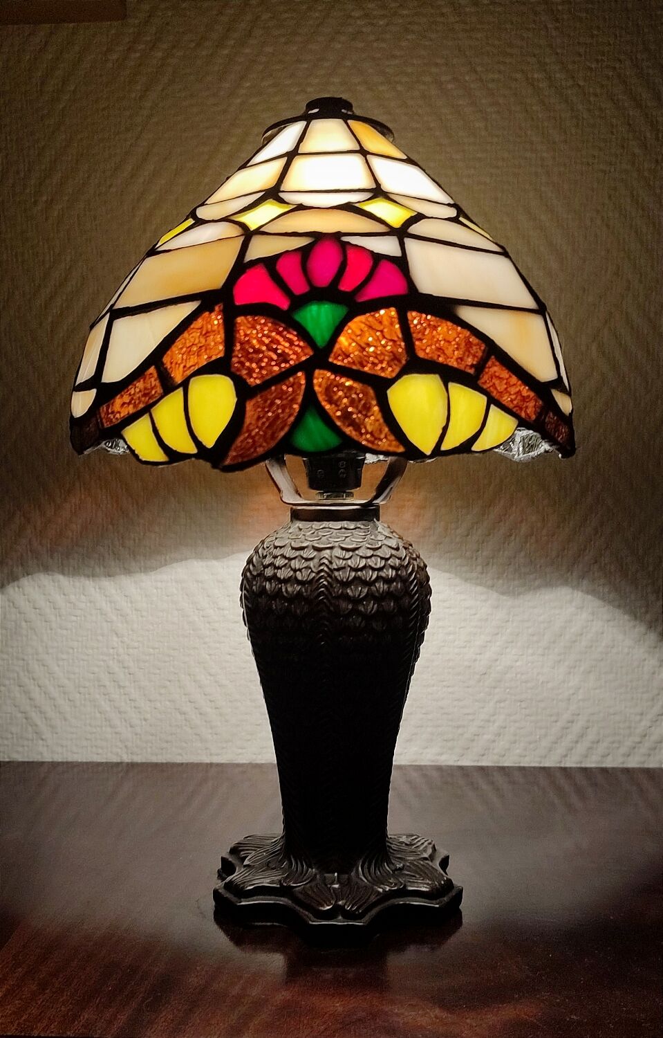 Tiffany Style Lamp