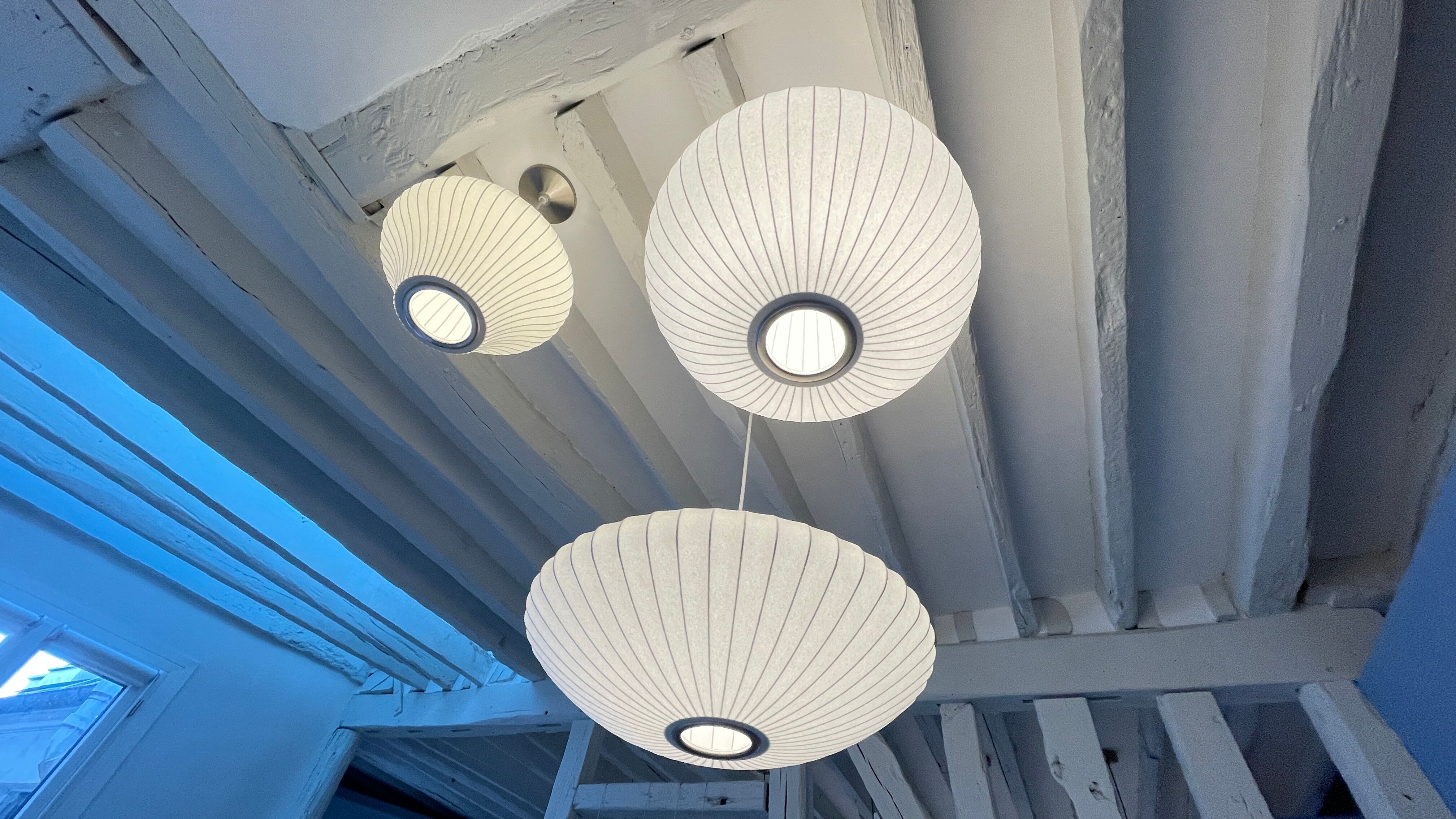 Light suspensions Design George Nelson - Ball