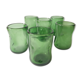 Verres soufflé en verre vert