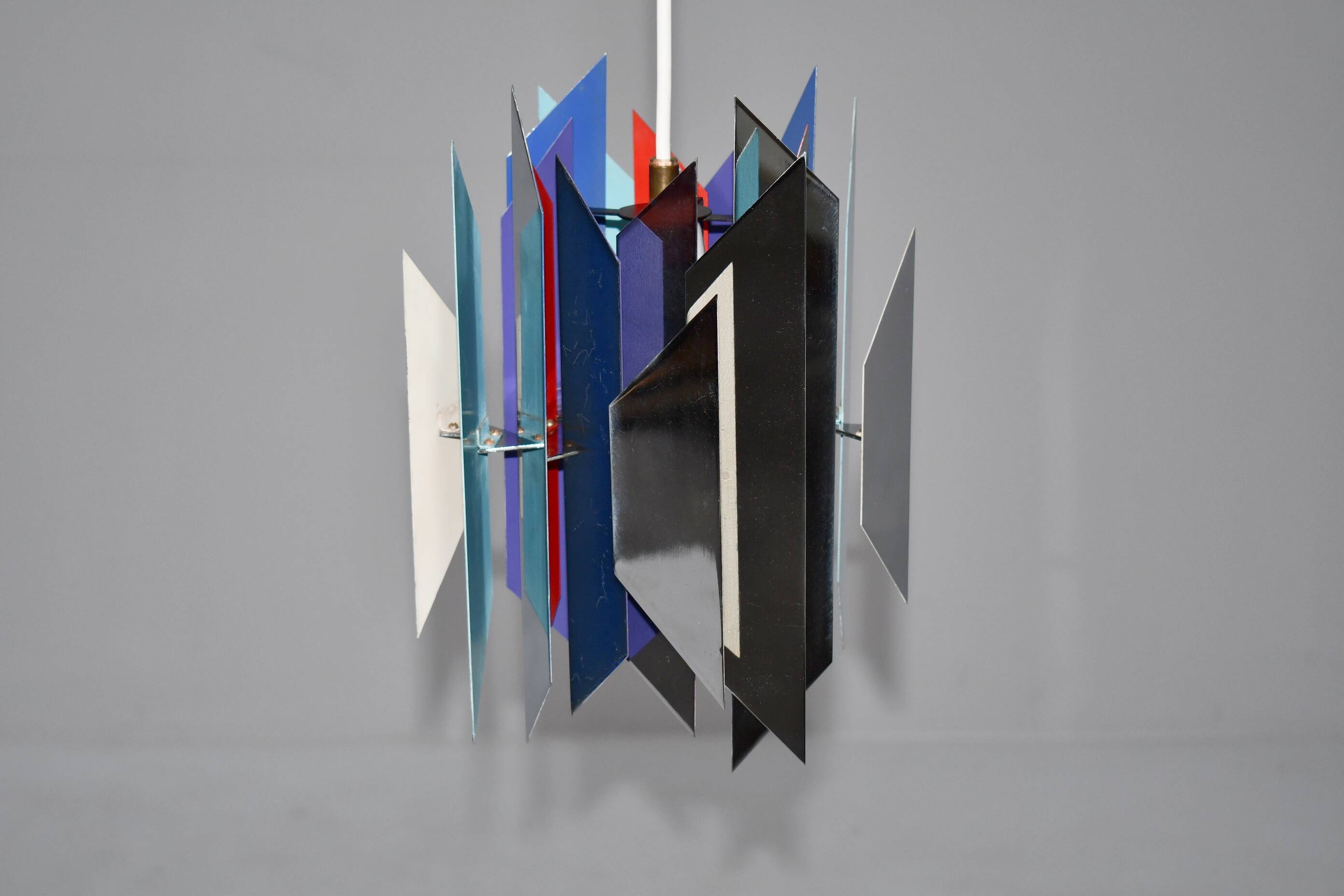 Tivoli Divan-2 Pendant. Simon Henningsen for Lyfa, 1962. (brs)