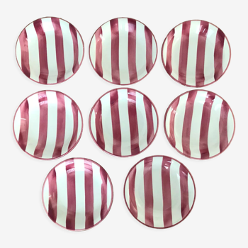 8 pink striped plates
