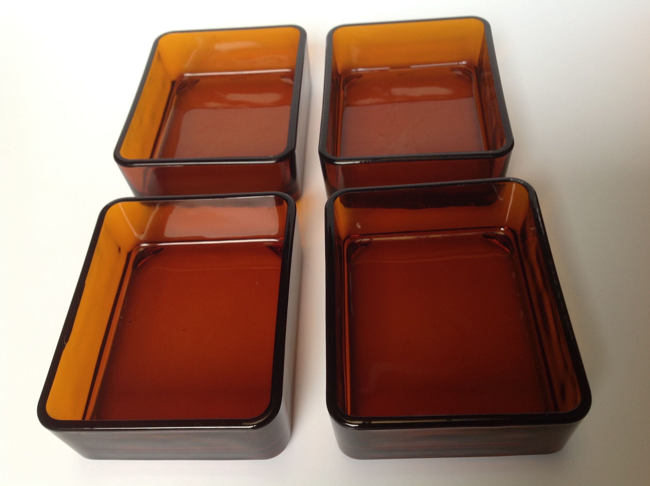 Glass and gold metal aperitif tray