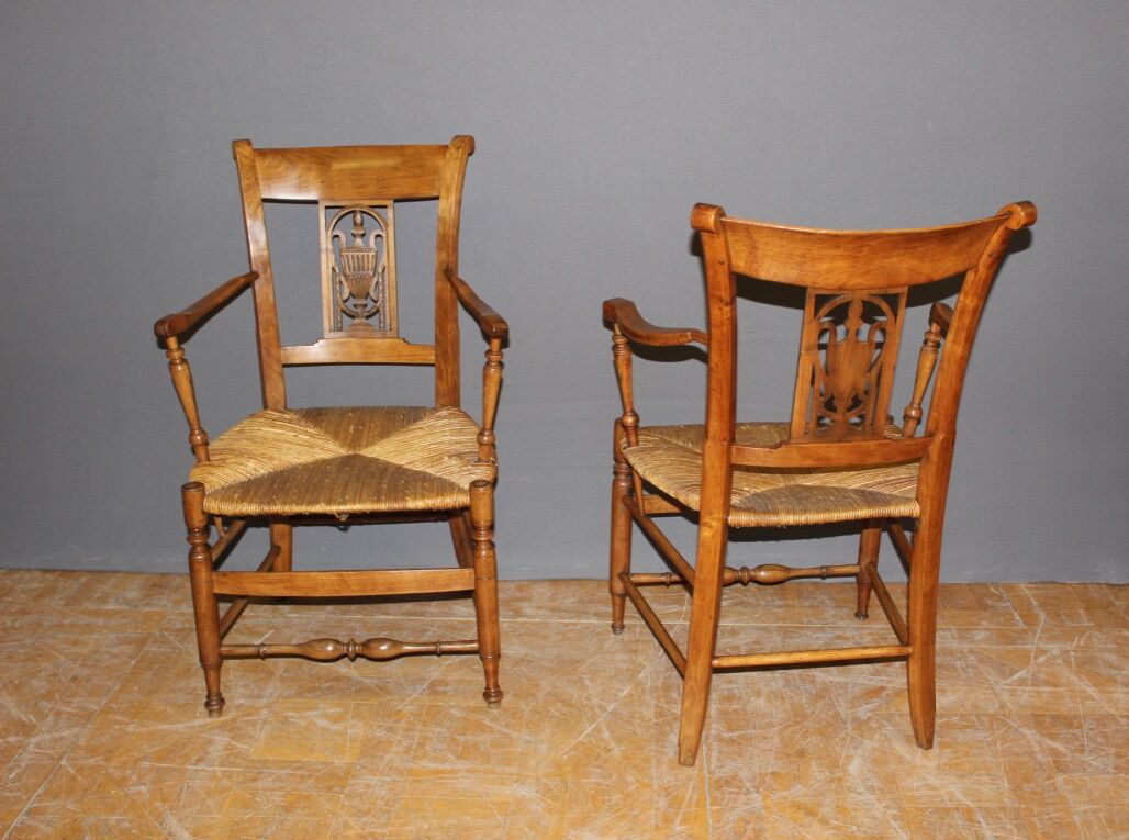Pair of straw armchairs in cherry wood Directoire early XIX