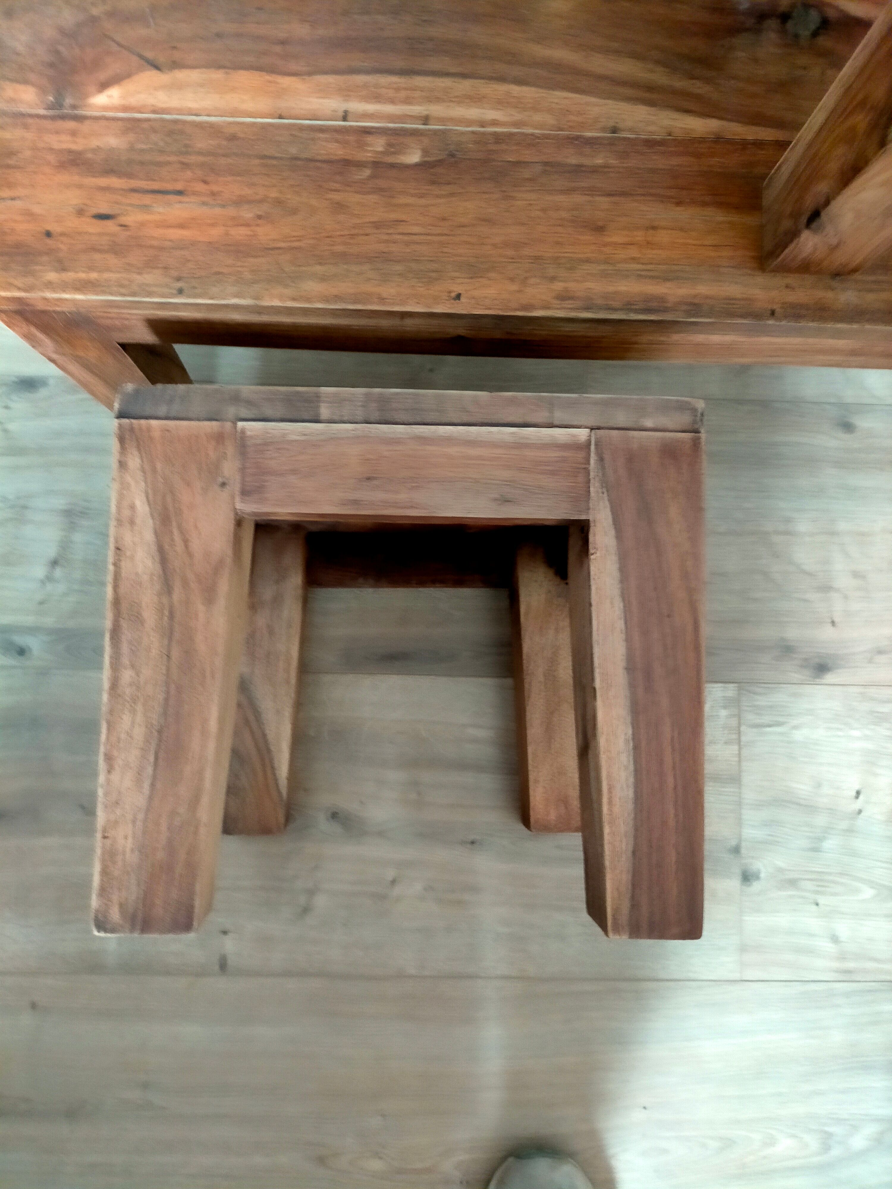 Trundle tables