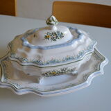 Tureen or vegetable dish in earthenware by Lallier in Moustiers