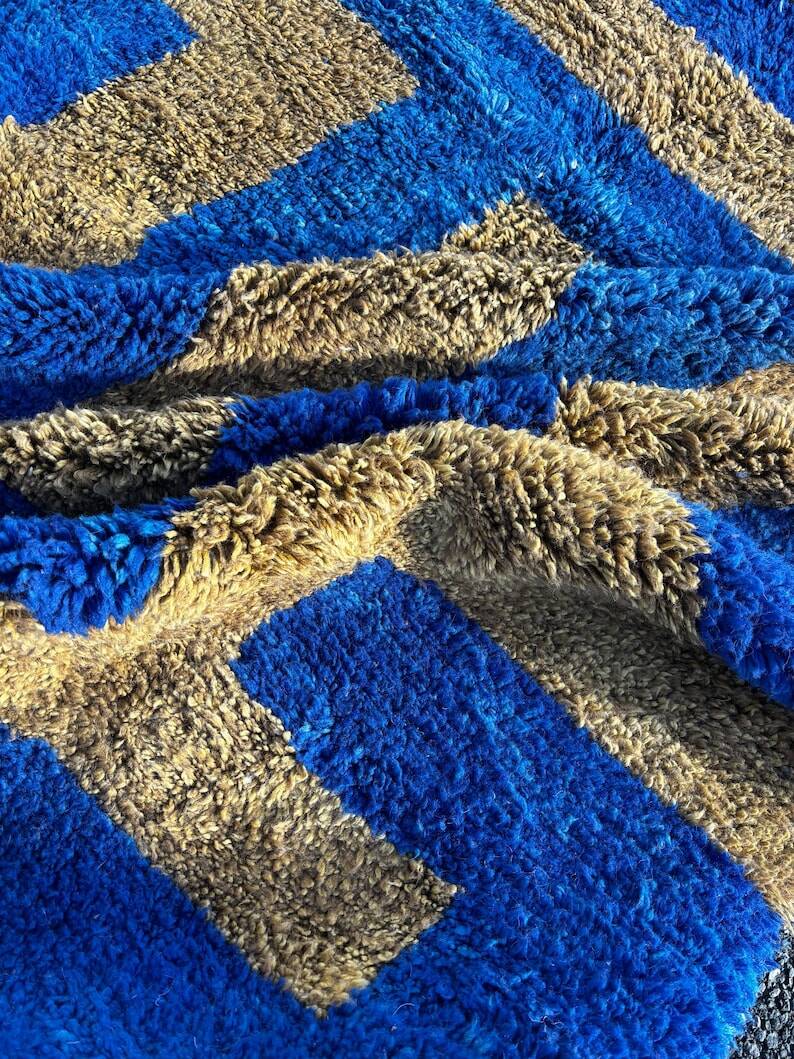 Blue Moroccan rug, authentic Moroccan rug 150/250cm