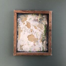 Table "the woman" early twentieth century