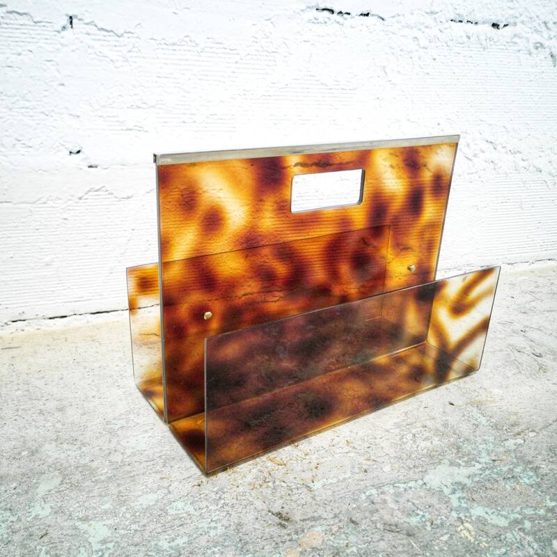 Vintage magazine rack in plexiglass and brass