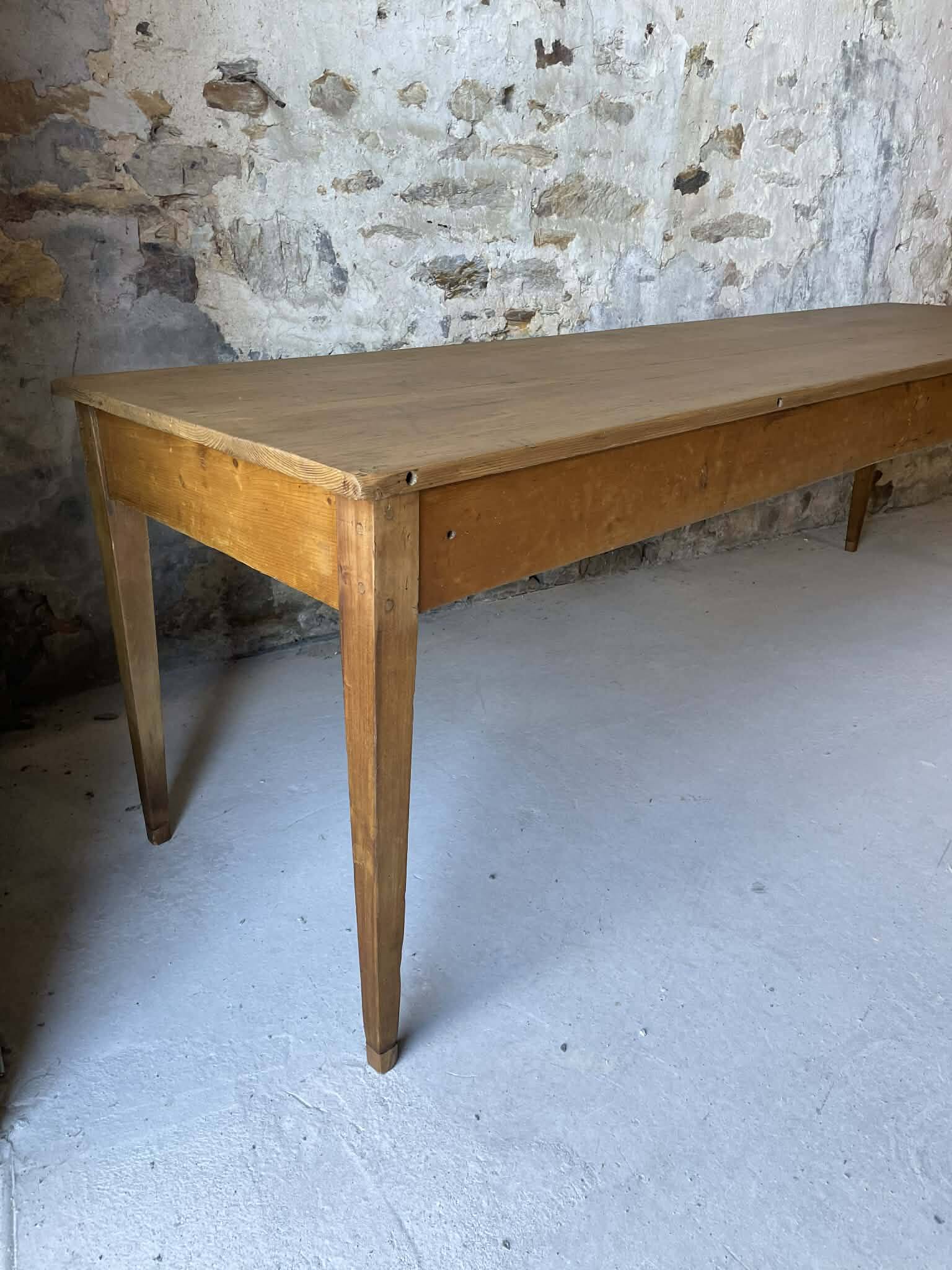 Large antique wooden table with turned legs – 250 cm