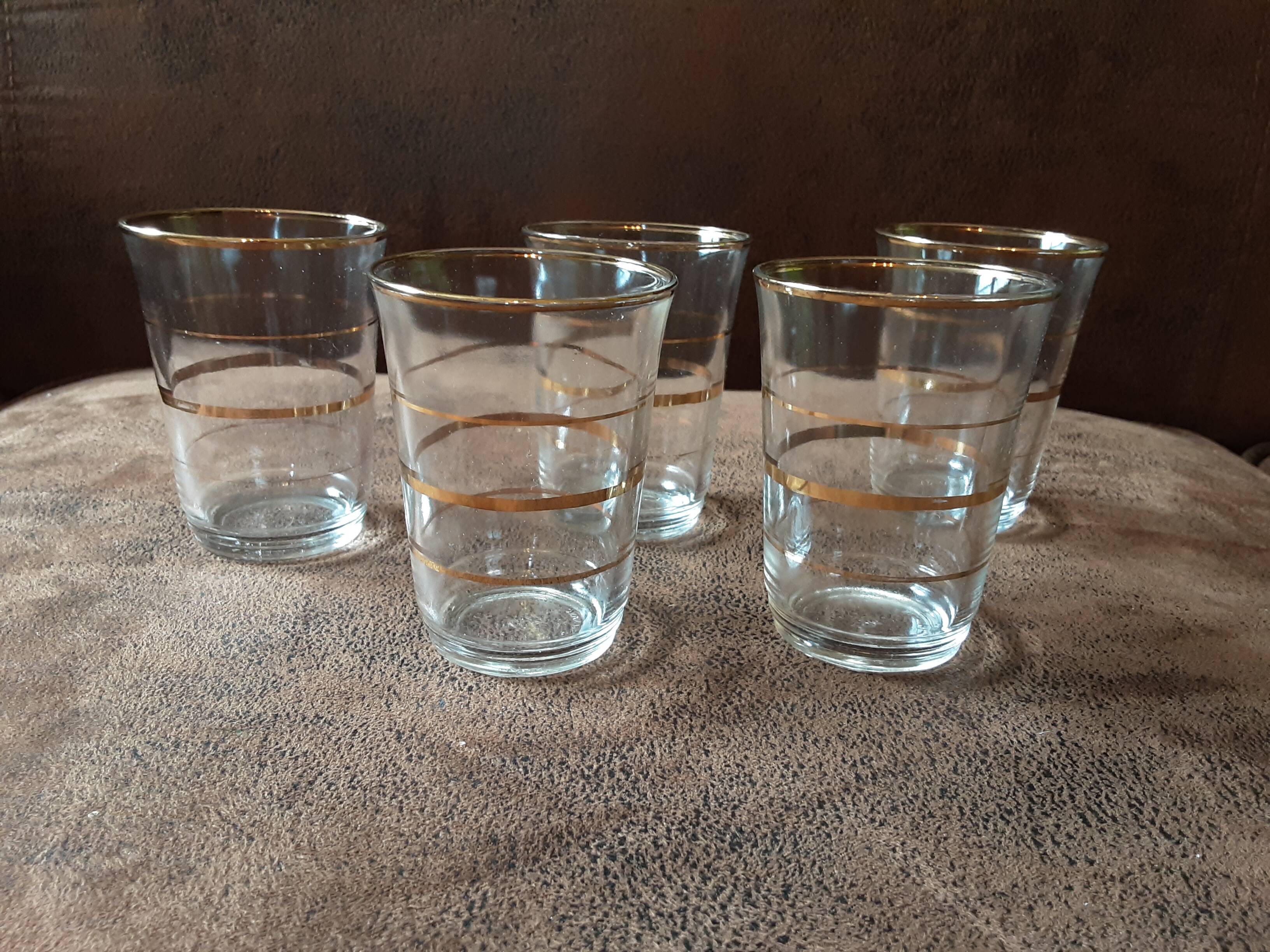 Set of 5 vintage glasses