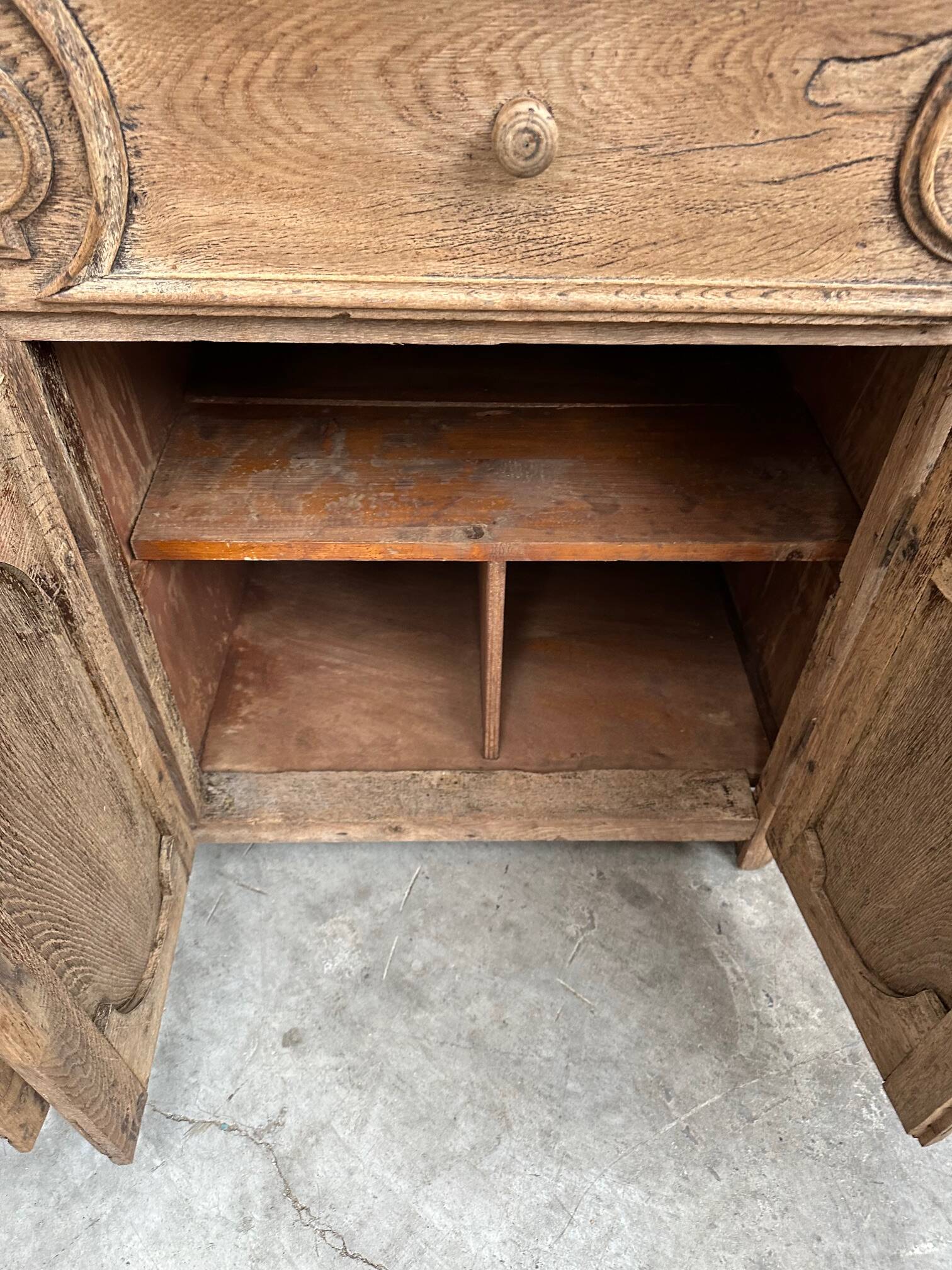 Atypical 19th century oak sideboard